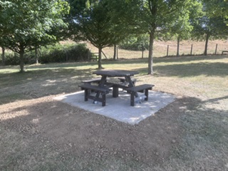 New accessible picnic bench installed at Jubilee Park